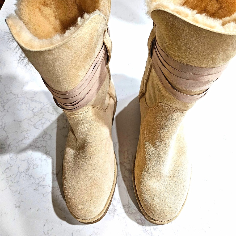 UGG Women's US 7 Beige Suede Fur Lined Mid-Calf Slip-On Winter Boots